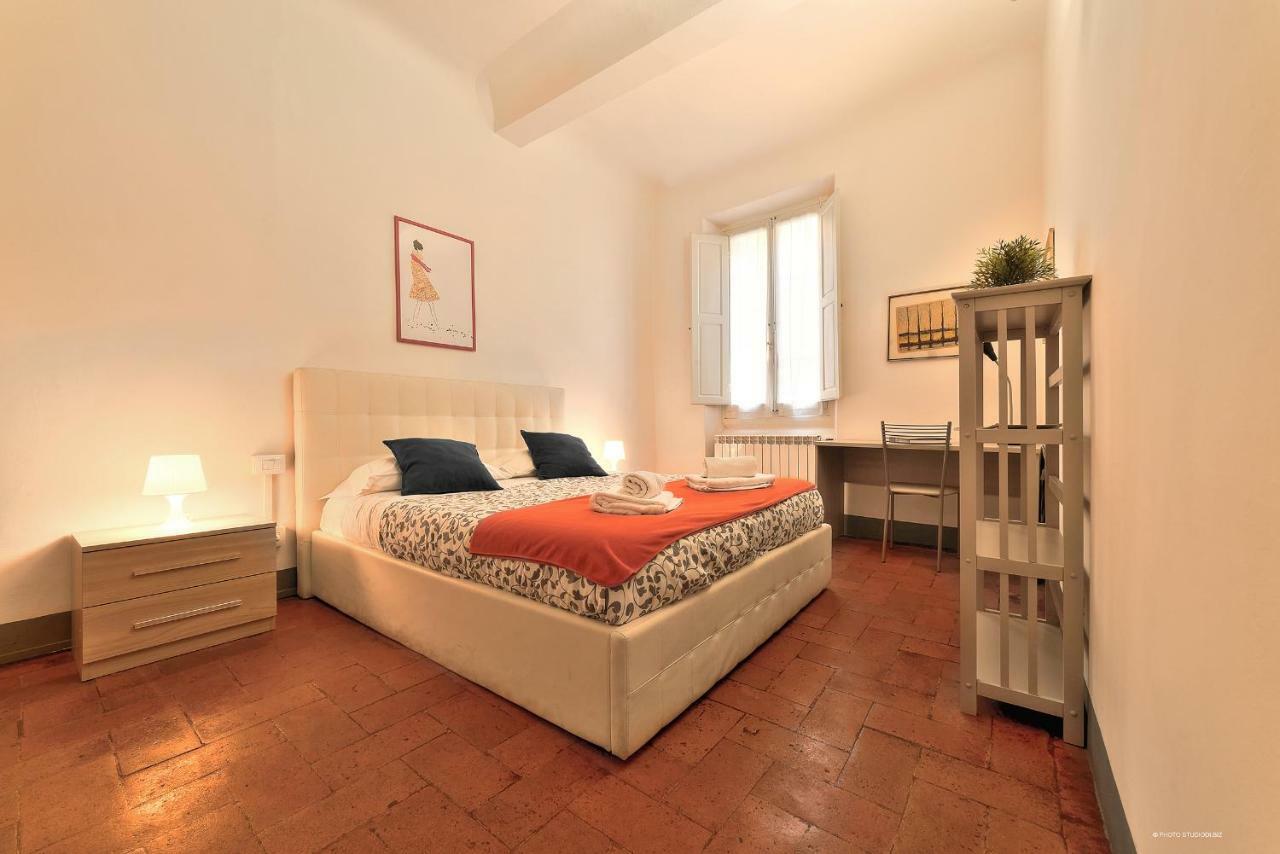 Wine Apartments Florence Colorino Bagian luar foto