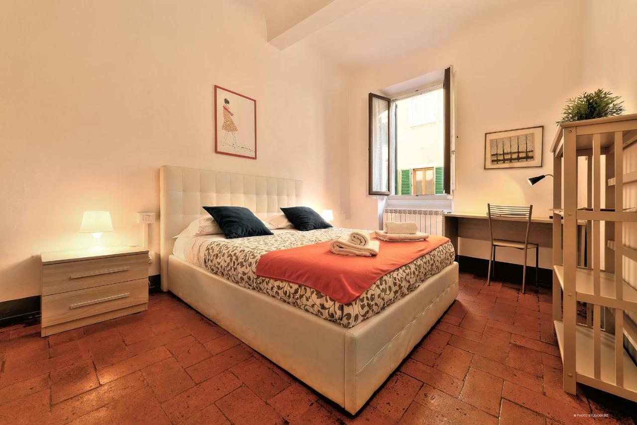 Wine Apartments Florence Colorino Bagian luar foto